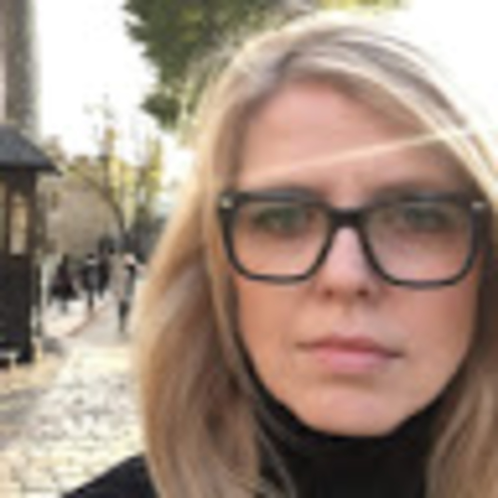 Meet your Posher, Lauren